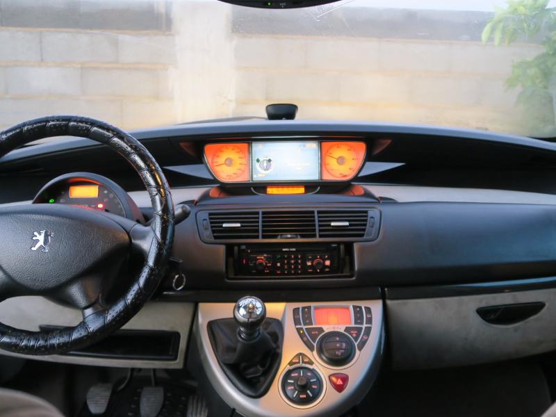 Peugeot 807