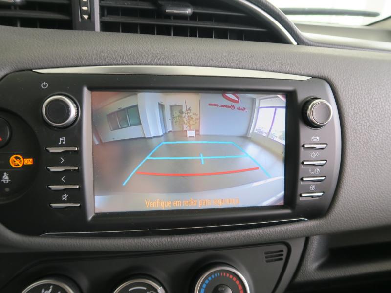 Toyota  Yaris 