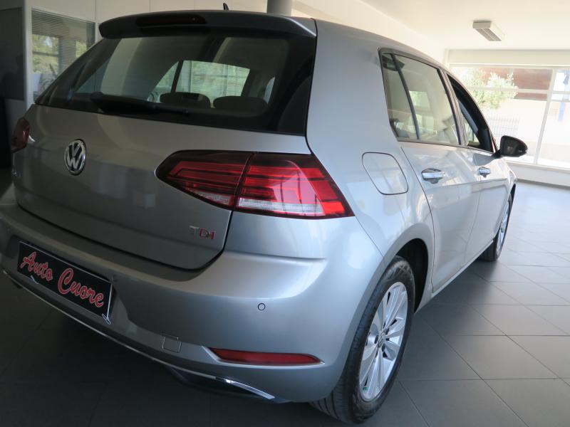 Volkswagen Golf VII 
